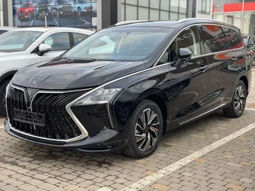 Купить Forthing M4 Yacht Чёрный 1.5T DCT (197 л.с.) от 2600000 ₽. в Краснодаре