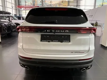 Купить Jetour X70 Plus Белый 1.6T DCT (190 л.с.) от 2789900 ₽. в Краснодаре