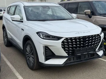 Купить Jetour X70 Plus Белый 1.6T DCT (190 л.с.) от 2479900 ₽. в Краснодаре