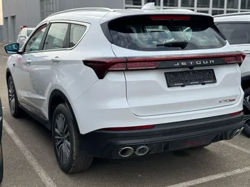 Купить Jetour X70 Plus Белый 1.6T DCT (190 л.с.) от 2479900 ₽. в Краснодаре