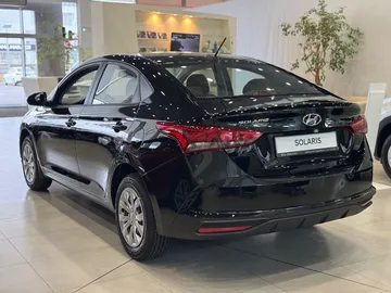Купить Solaris KRS Чёрный 1.6 AT (123 л.с.) от 2450000 ₽. в Краснодаре