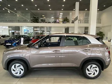 Купить Solaris KRX Коричневый 1.6 AT (123 л.с.) от 2850000 ₽. в Краснодаре