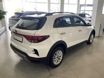 Купить Solaris KRX Белый 1.6 AT (123 л.с.) от 2474000 ₽. в Краснодаре