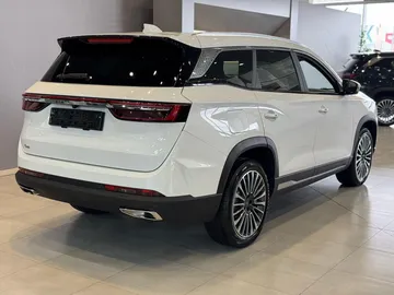 Купить Soueast S09 Белый 2.0T 4WD AT (197 л.с.) от 3539000 ₽. в Краснодаре