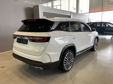 Купить Soueast S09 Белый 2.0T 4WD AT (197 л.с.) от 4099000 ₽. в Краснодаре